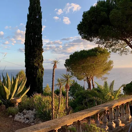 Vila Le Ginestre Di Mare *